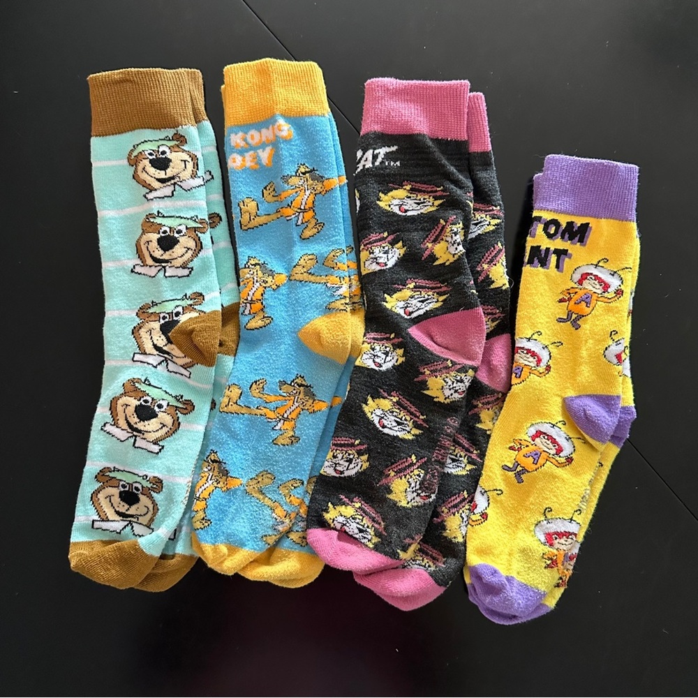 Bundle of 4 Hanna-Barbera cartoon character socks